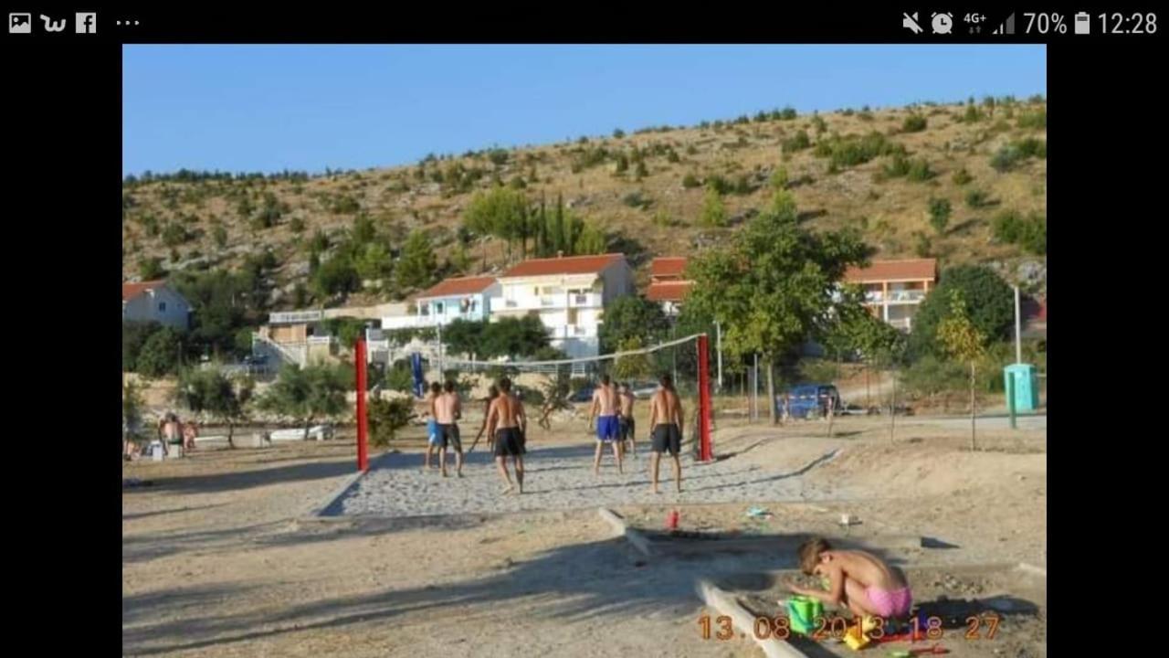 Apartmani Ana - Meka Draga Obrovac Exteriér fotografie