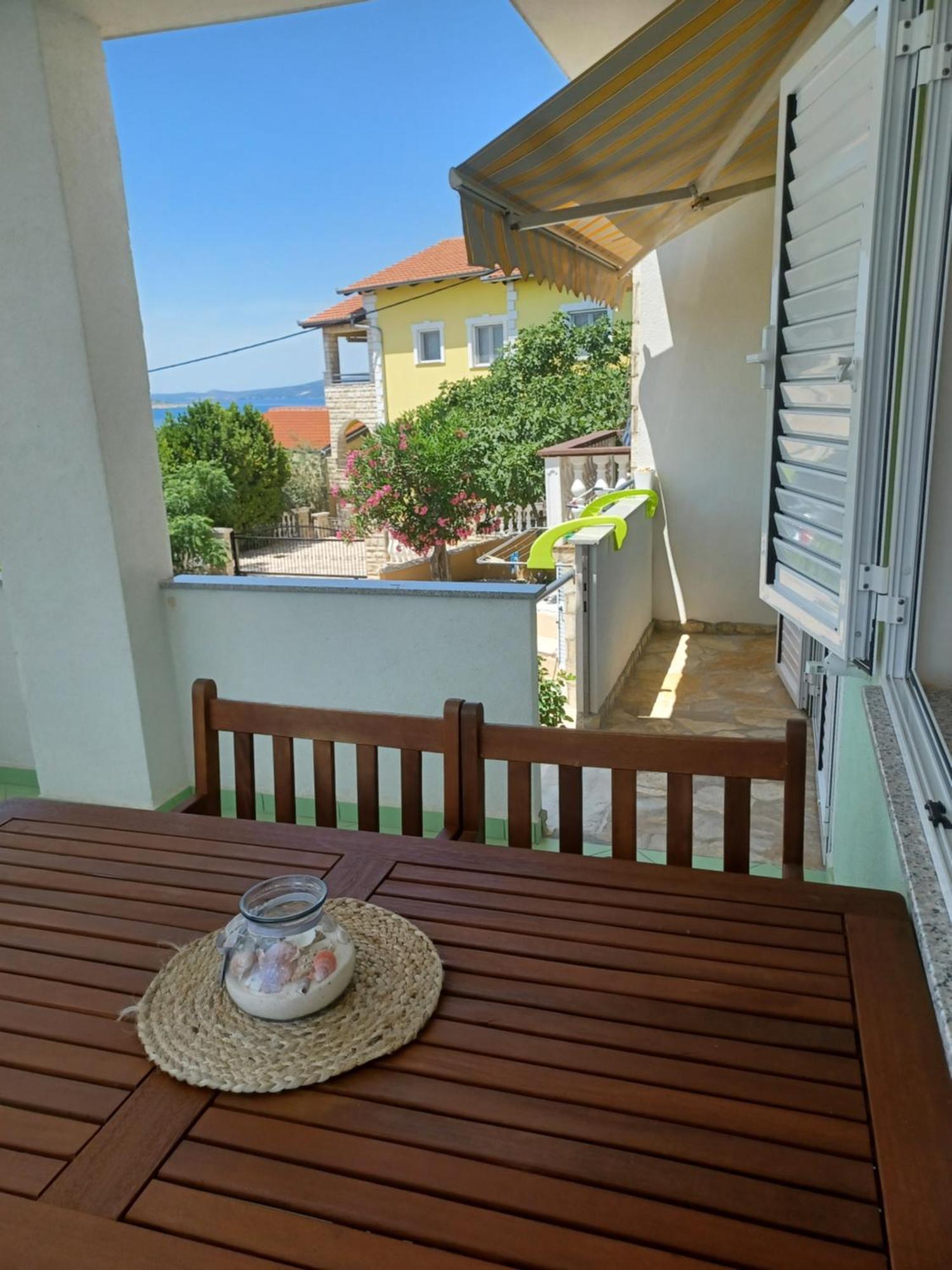 Apartmani Ana - Meka Draga Obrovac Exteriér fotografie