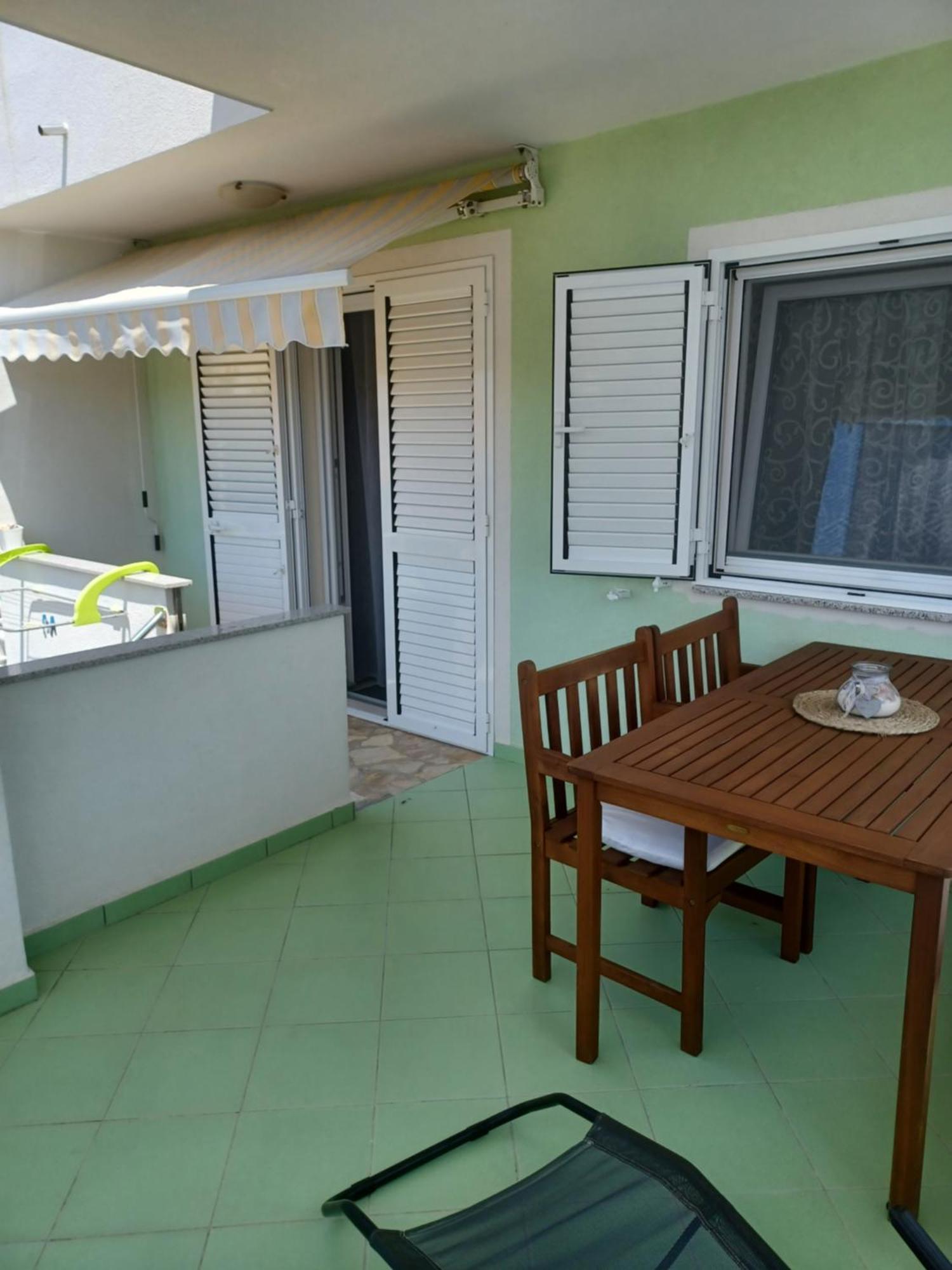 Apartmani Ana - Meka Draga Obrovac Exteriér fotografie